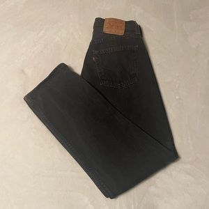 Vintage midrise Levi’s 501